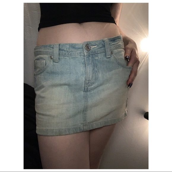 Jean skirt - Picture 2 of 2